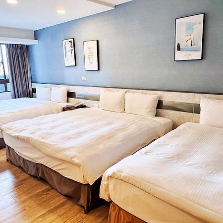 Bonjour Hotel Тайджун Екстериор снимка