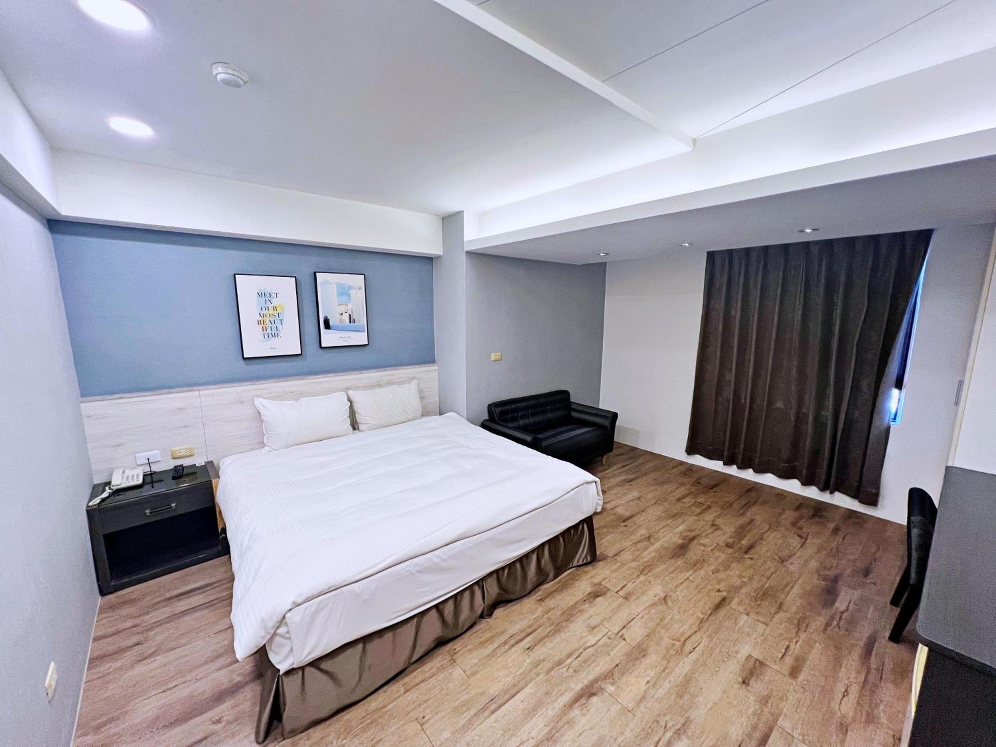 Bonjour Hotel Тайджун Екстериор снимка